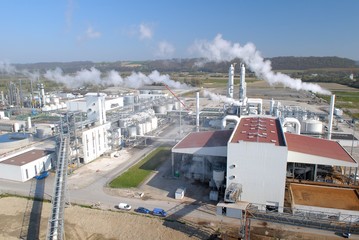 Fototapeta na wymiar Biocarburant, éthanol, usine Téreos de Lillebonne