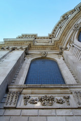 Obraz premium Sculpture on the wall of St Paul's Cathedral in sunny day, London, UK