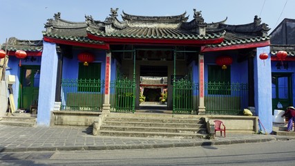 Fototapeta premium traditional chinese temple in hoi an