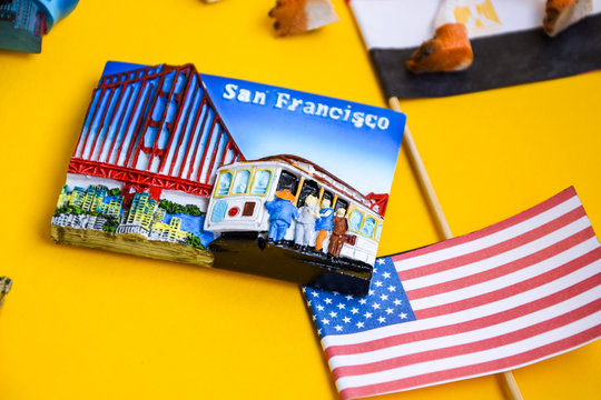 San francisco magnet on yellow background , golden gate bridge, travel concept