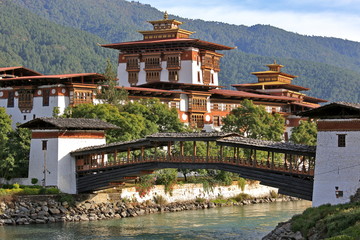 Punakha Dzong in Punakha Bhutan. It is the second oldest and second largest dzong in Bhutan and one of its most majestic structures. - 332608343