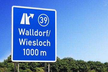 Ausfahrt 39 Walldorf/Wiesloch auf BAB 5 in Richtung Heidelberg und Frankfurt