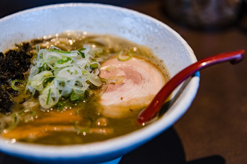 特濃煮干しラーメン