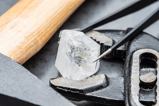 Raw diamond big dob between different tools hard to process