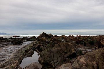 Fototapeta na wymiar rocky beach in the basque country