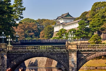 Crédence de cuisine en verre imprimé Tokyo Bridge over the pond to imperial palace