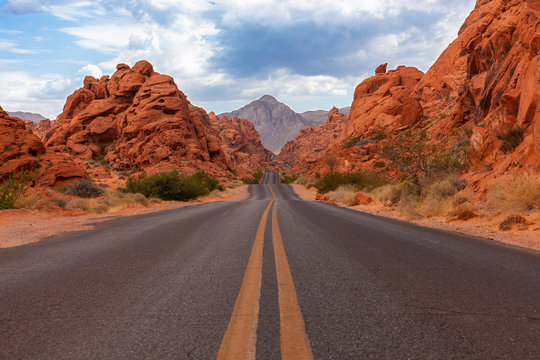 Road Through Valley of Fire State Park in Nevada
