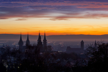 Fototapeta na wymiar Sonnenaufgang über Bamberg