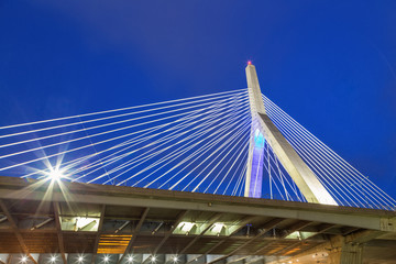 Obraz premium Leonard P. Zakim Bunker Hill Memorial Bridge, Boston, Massachusetts