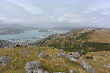 Fototapeta na wymiar クライストチャーチ。リッテルトンでトレッキング。ニュージーランド。Trekking at Lyttelton and Christchurch, New Zealand.