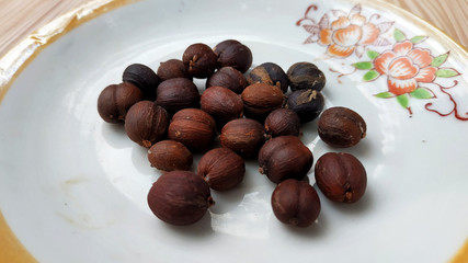 Unprocessed coffee beans, still pure