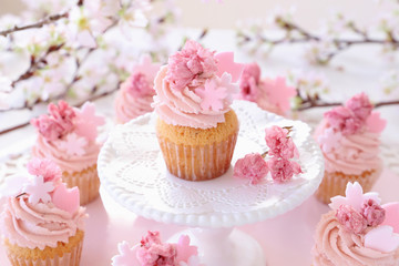桜カップケーキ　お花見スイーツ　