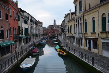 Fototapeta na wymiar Empty streets of Venice. Quarantine regime in Italy