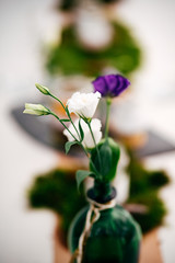 blumige tischdekoration für Hochzeiten 2