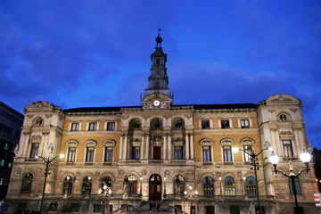Fototapeta na wymiar Town Hall of Bilbao in the evening
