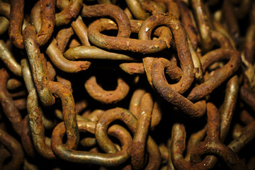 Catena arruginita