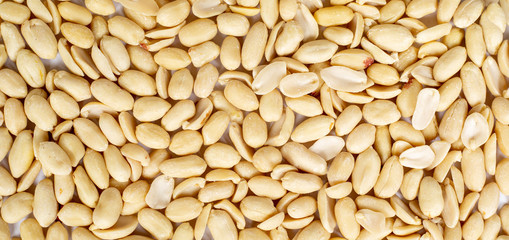 Background and texture of peanut kernels.