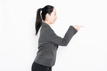 Obraz premium ビジネスのポイントを指し示す女性
