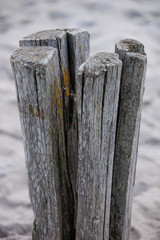 Naklejka premium Weathered wave braker