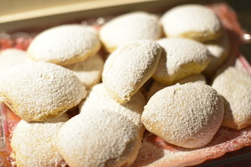  Shortcrust Pastrys With Sugar On