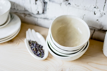 workshop production of ceramic tableware finished products