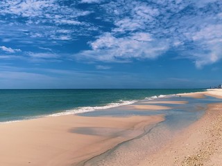 Fototapeta premium Empty Beach with Clouds