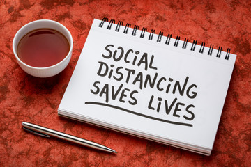 social distancing saves lives reminder
