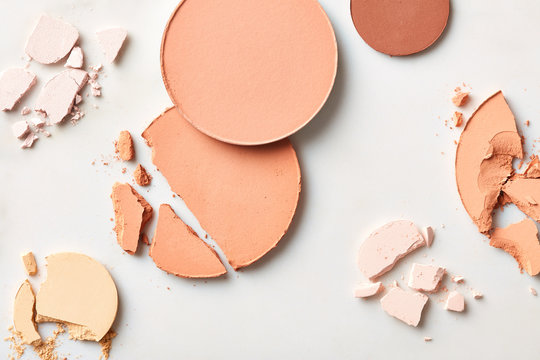 Textured broken powder blocks