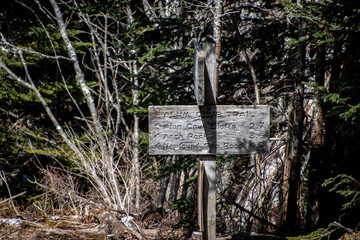 The signpost at the Alum Cave trail in the Great Smoky Mountains National Park