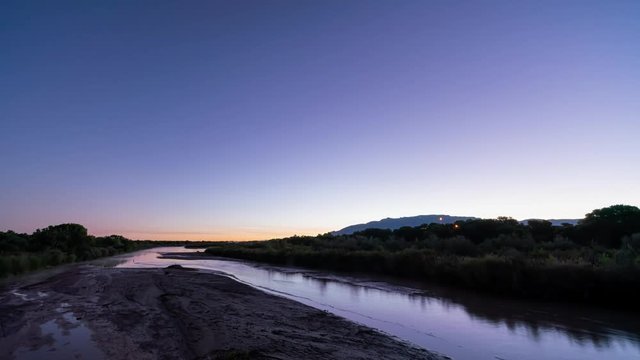 Sunrise time lapse of the Rio Grande