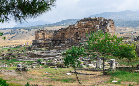 The ruins of the ancient city of Hierapolis in Pamukkale, Turkey