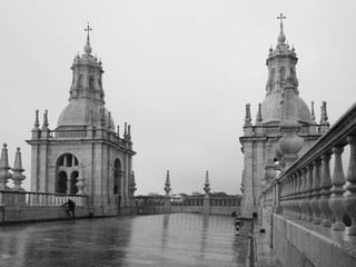 Fototapeta na wymiar View from above through the Lisbon columns and the church of Santa Engracia.