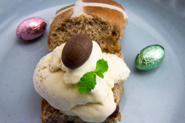 Hot cross buns ice cream bun sandwiches with easter eggs