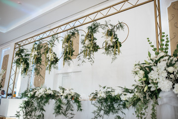  A beautiful wedding flower arrangement for a special day