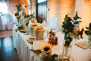  Decorated tables for a special day