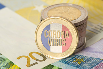 Euro Geldscheine und Münzen und Kosten für Coronavirus in Frankreich