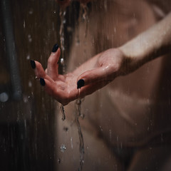 Fototapeta premium Beautiful redhead girl in the shower