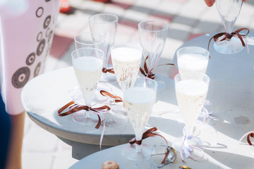 elegant table setting wedding decoration