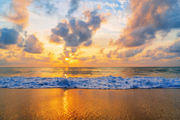 Obraz na płótnie Canvas Sunset at the beach in Samui