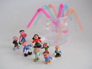 Gargle with family（Cups and straws）④ Landscape photo of miniature figurine.