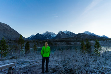 Fototapeta premium A cold, winterly hike to lake Blavatnet in northern norway