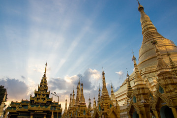 Fototapeta premium Shwedagon Pagoda