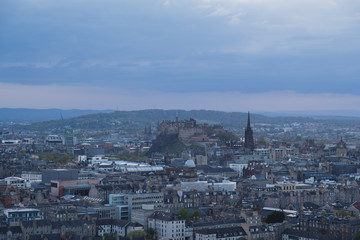Fototapeta premium Arthur's Seat Édimbourg point de vue sur le chateau