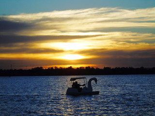 Sunset at lake paranoa