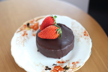 Cheese Tart Chocolate and Strawberry