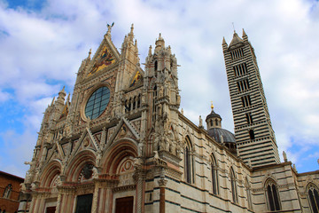 Fototapeta na wymiar Siena Church in Italy