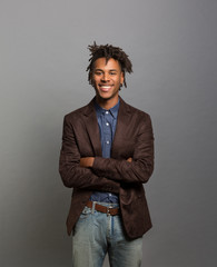 Obraz premium studio portrait of a happy young man