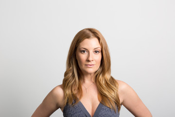 Fototapeta premium Studio portrait of a confident woman