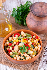 Chickpea with vegetables