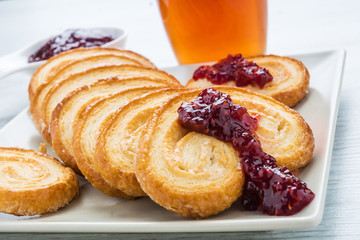 Cookies from layer dough